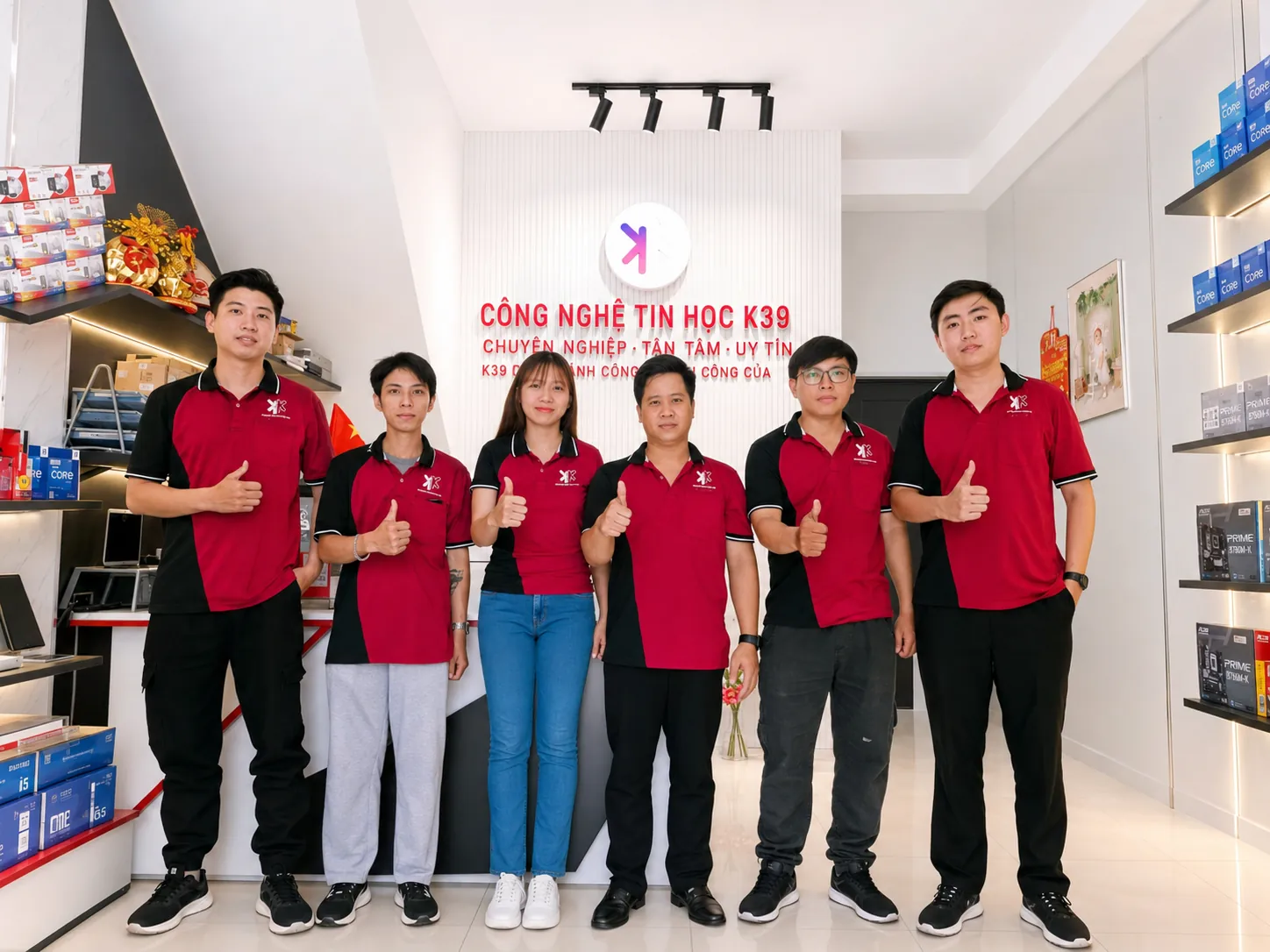 Tập thể nhân viên Công ty K39